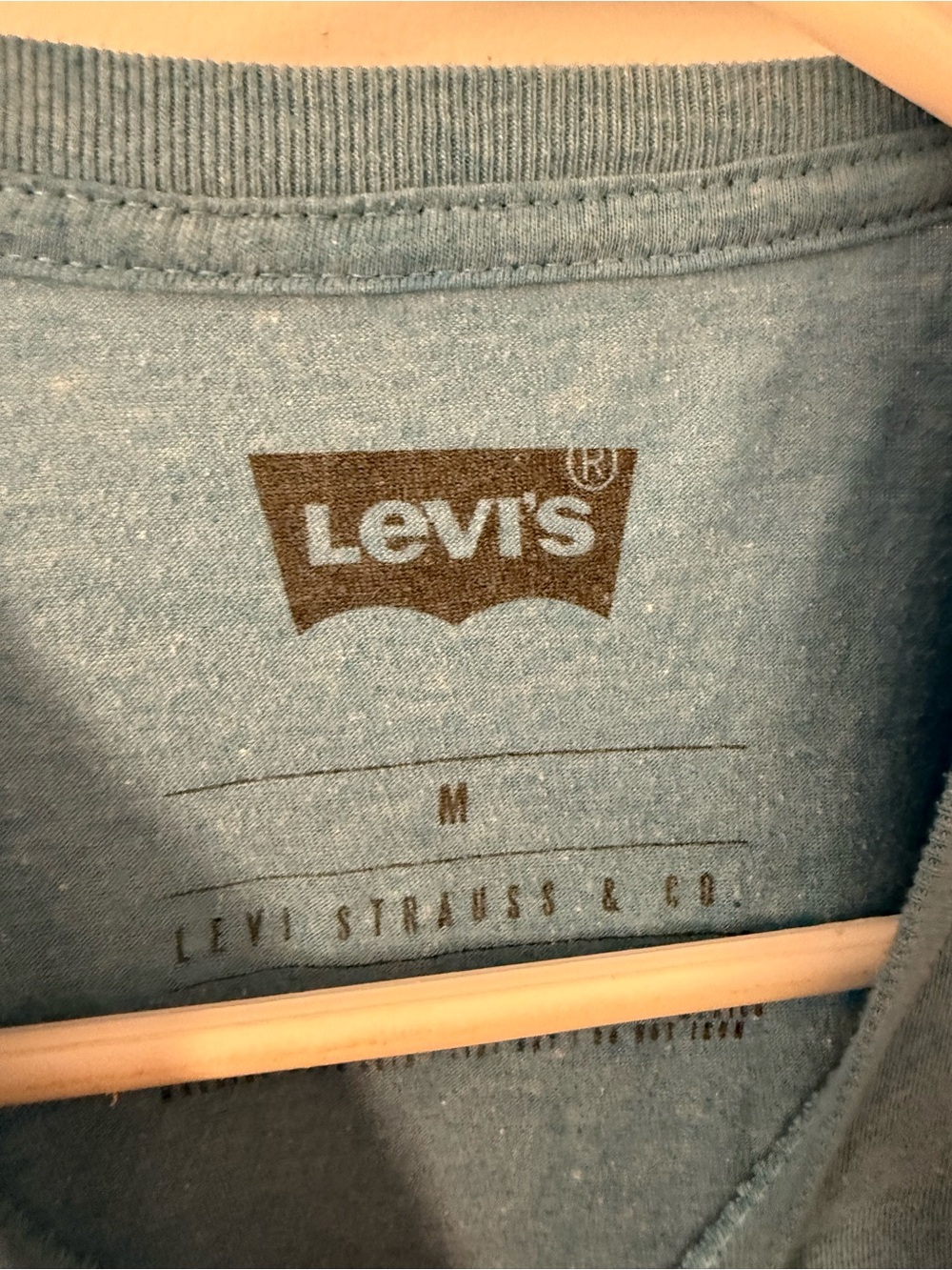 Levi's Men's Heather Teal Graphic Crew Neck Tee - Picture 2 of 3